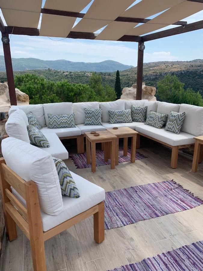 Vetilios Lithos Boutique Hotel Néon Oítilon Exteriör bild