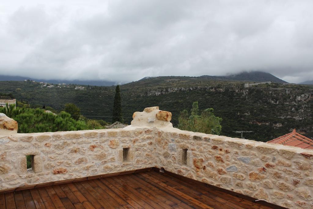 Vetilios Lithos Boutique Hotel Néon Oítilon Exteriör bild