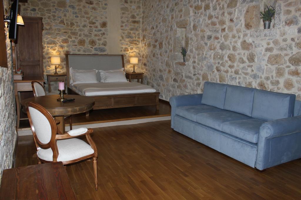 Vetilios Lithos Boutique Hotel Néon Oítilon Exteriör bild